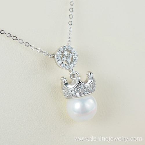 925 Silver Chain Rhinestone Crown One Pearl Pendant Necklace